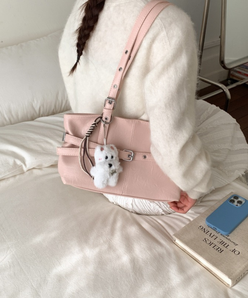 Lioré Shoulder Bag