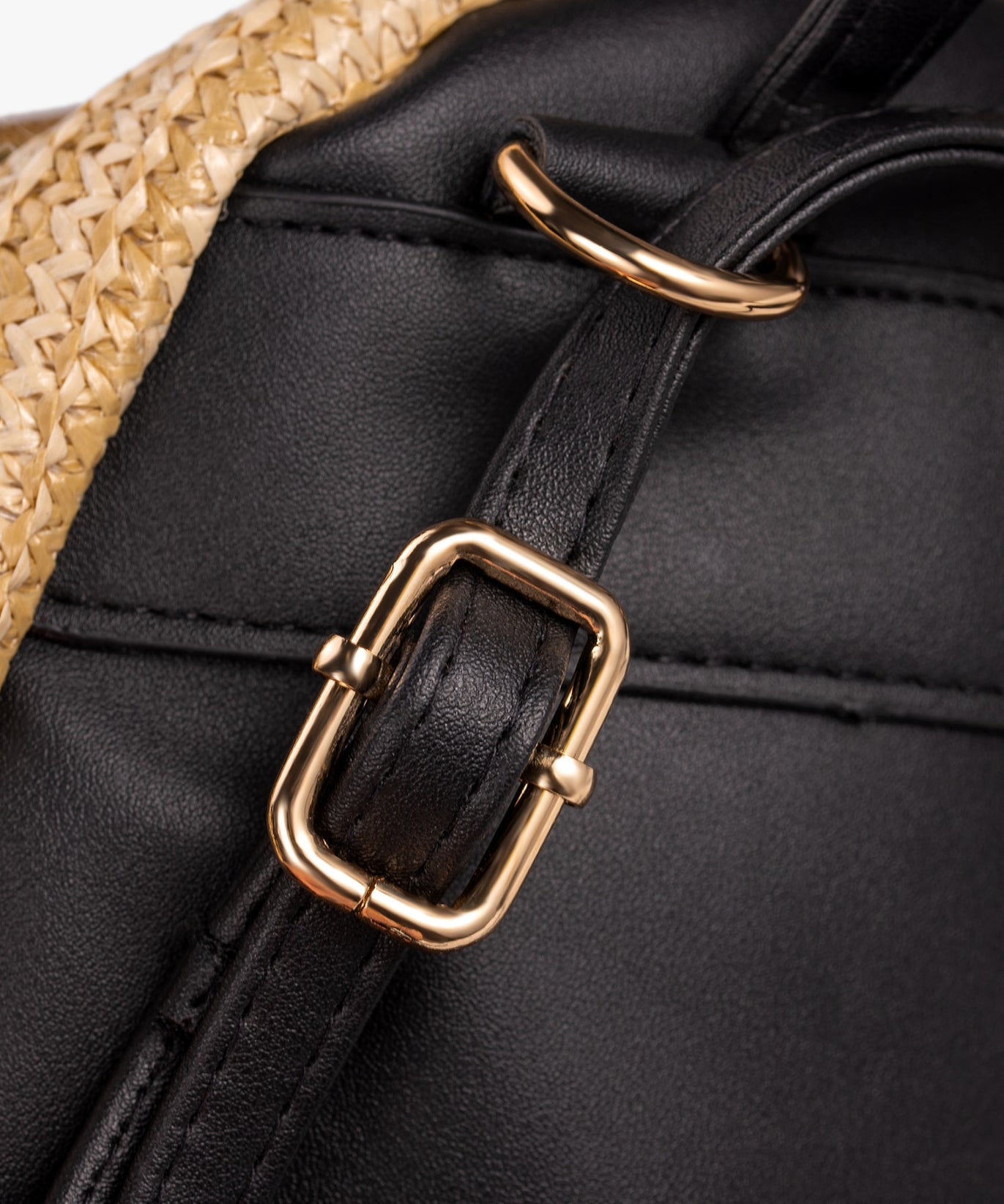 Lévina Vegan Leather Backpack