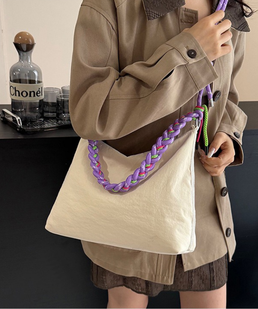Tovira Shoulder Bag