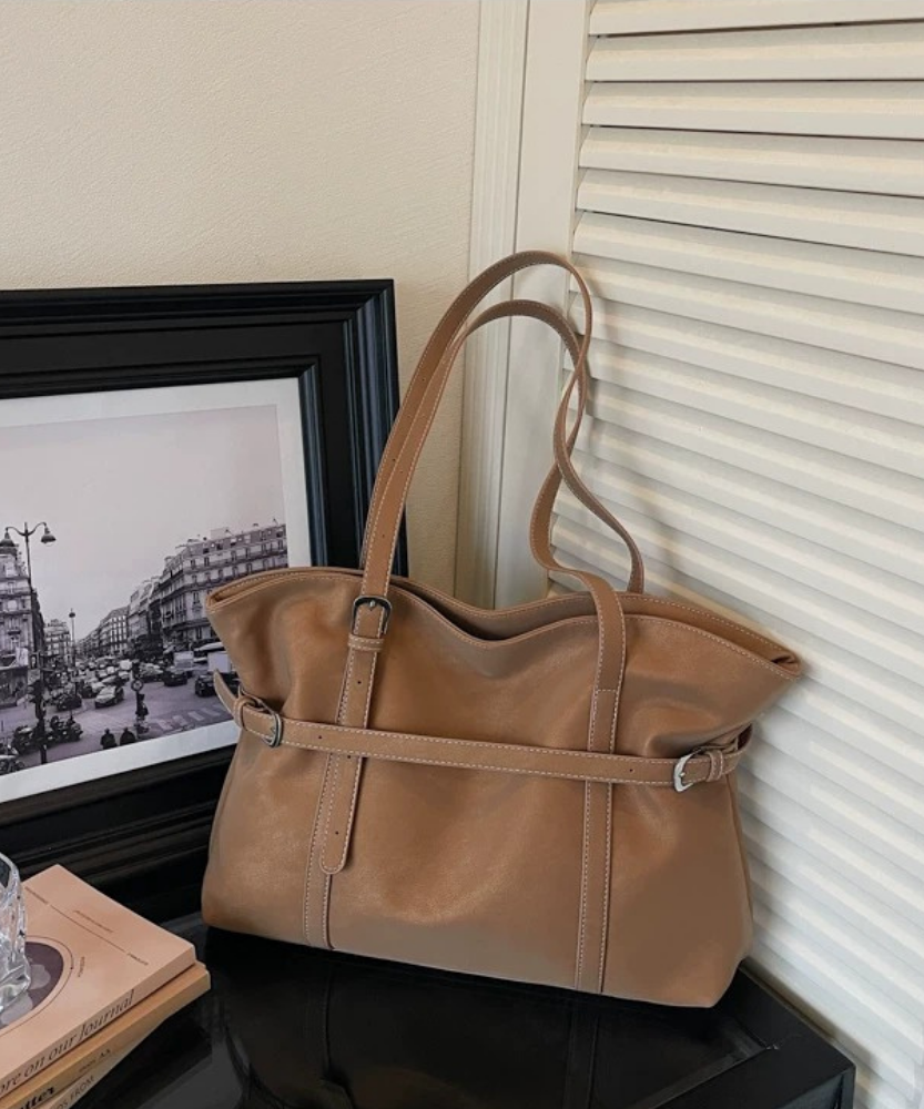 Orika Shoulder Bag
