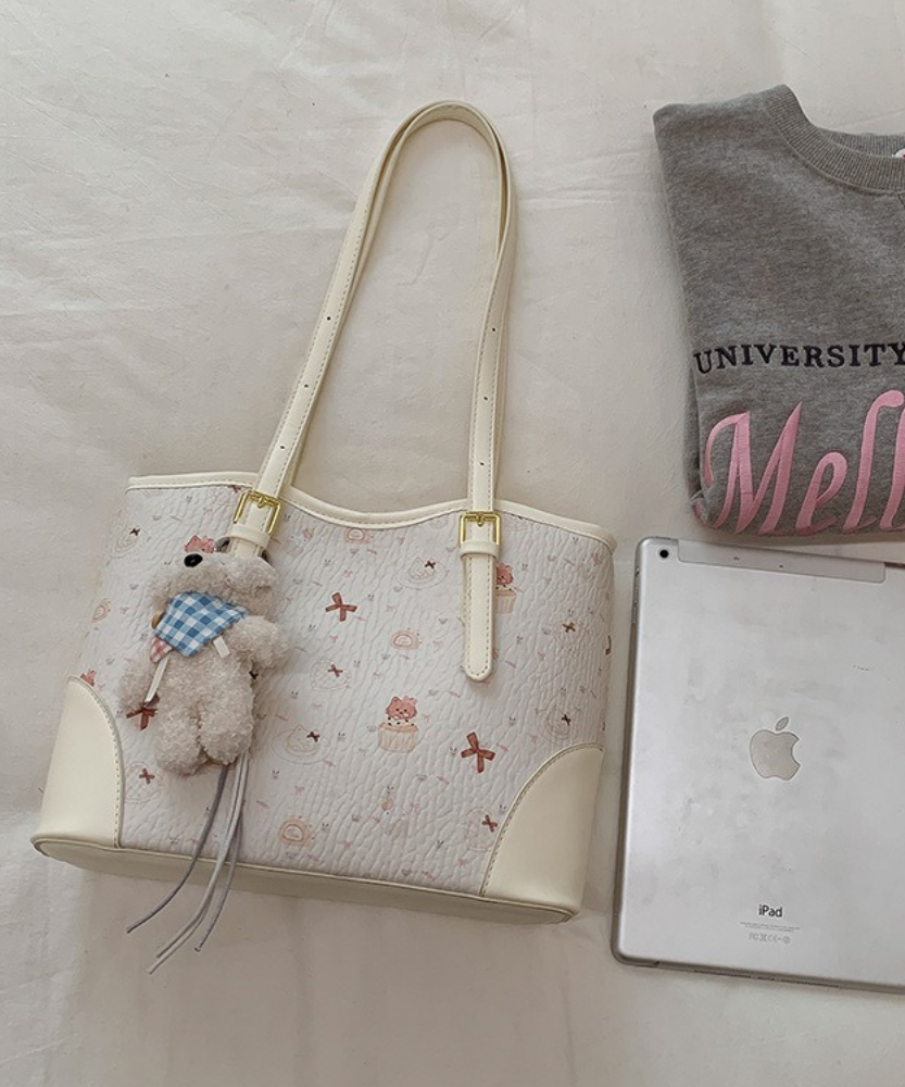 Elarique Shoulder Bag