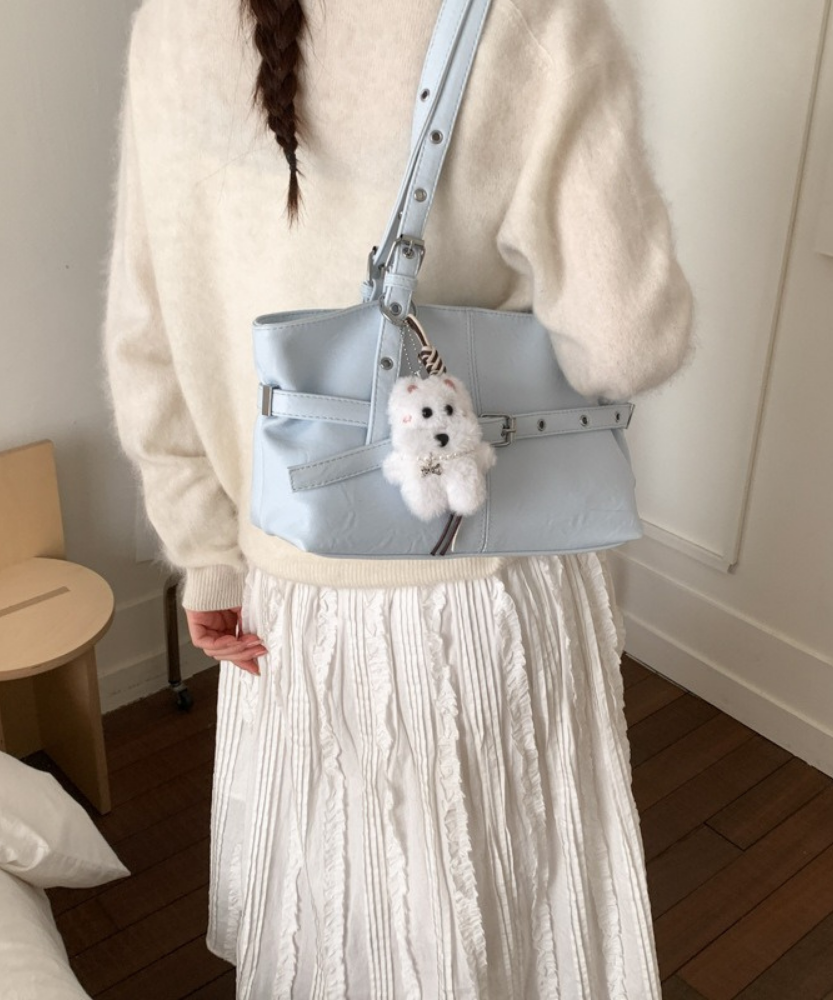 Lioré Shoulder Bag