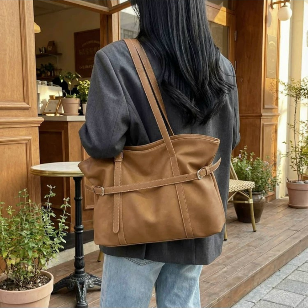 Orika Shoulder Bag