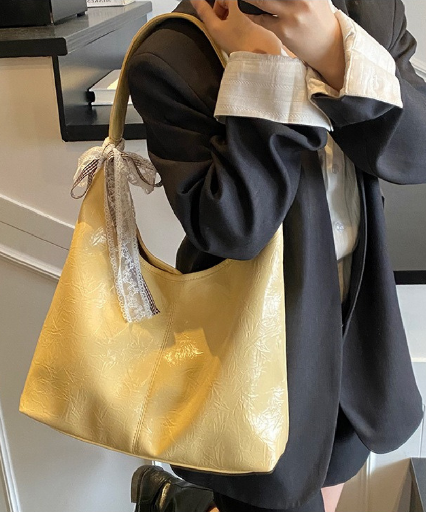 Théophane Shoulder Bag