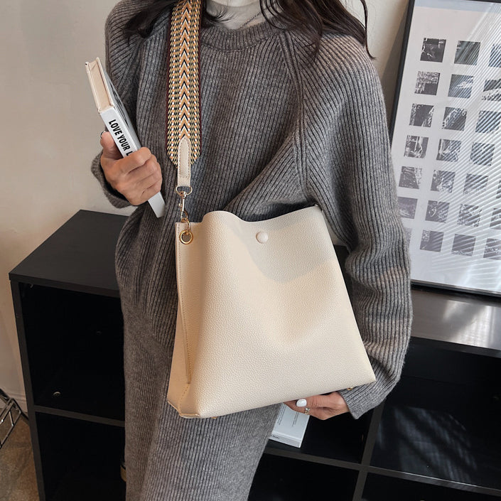 Léonore Vegan Leather Crossbody Bucket Bag