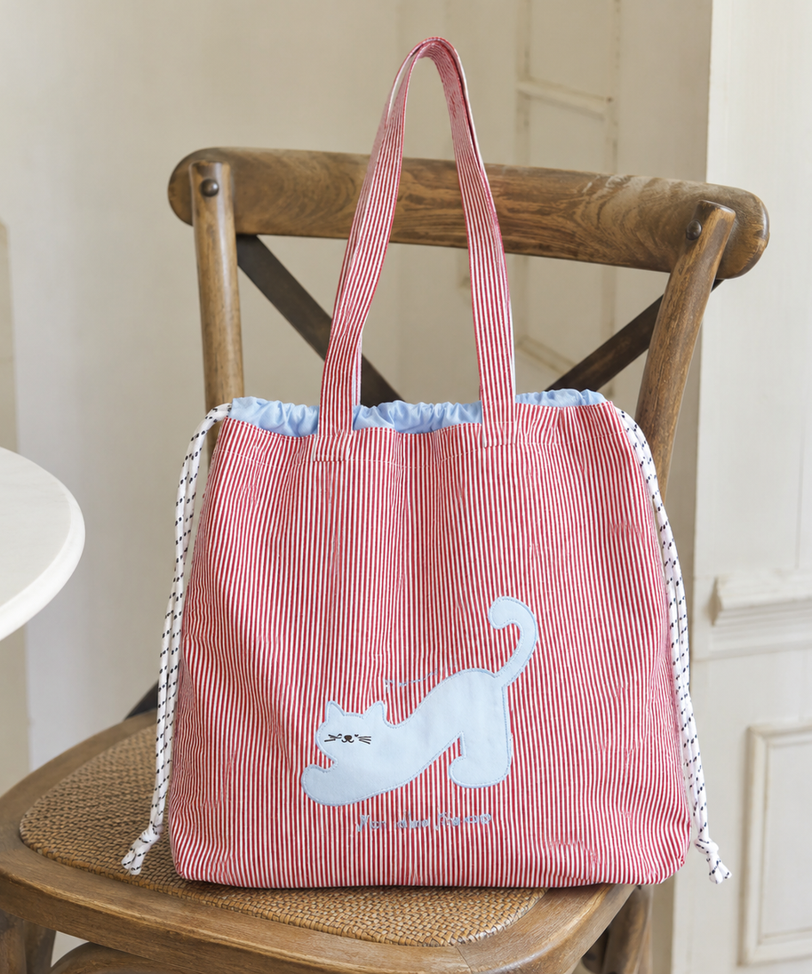 Zephyra Cat Patch Tote Bag