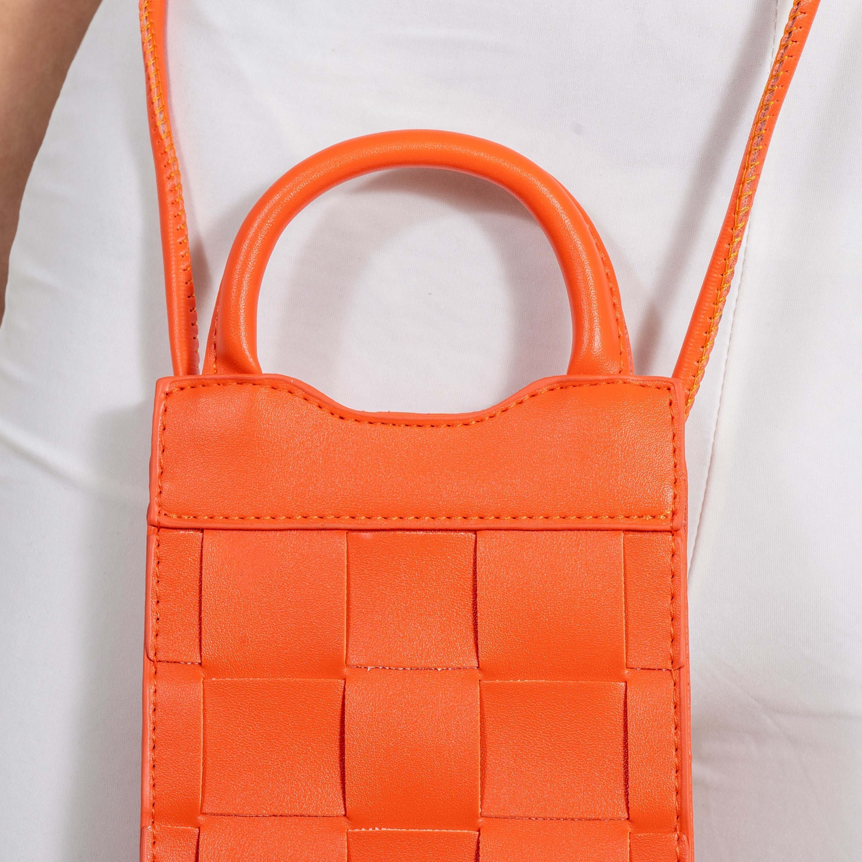 Calicé Crossbody Phone Bag