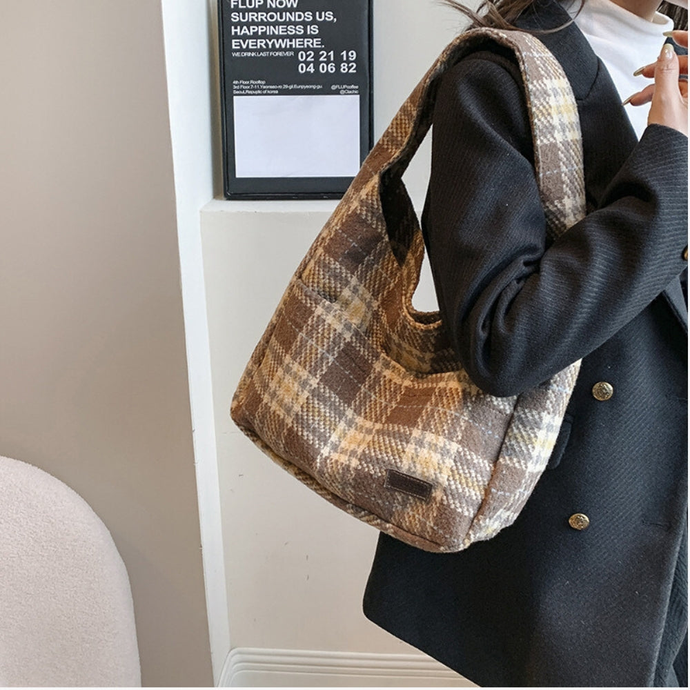 Felia Vegan Leather Hobo Bag