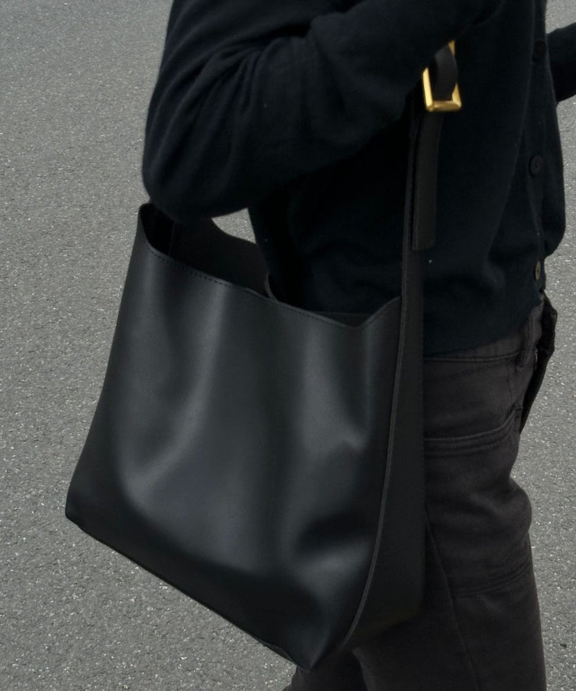 Ganna Vegan Leather Shoulder Bag