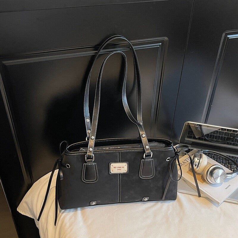 Camden Vintage Contrast-Stitch Tote Bag