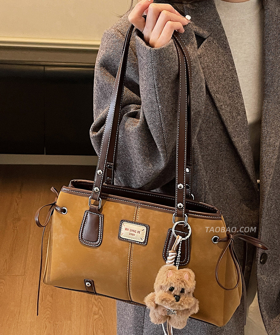 Camden Vintage Contrast-Stitch Tote Bag
