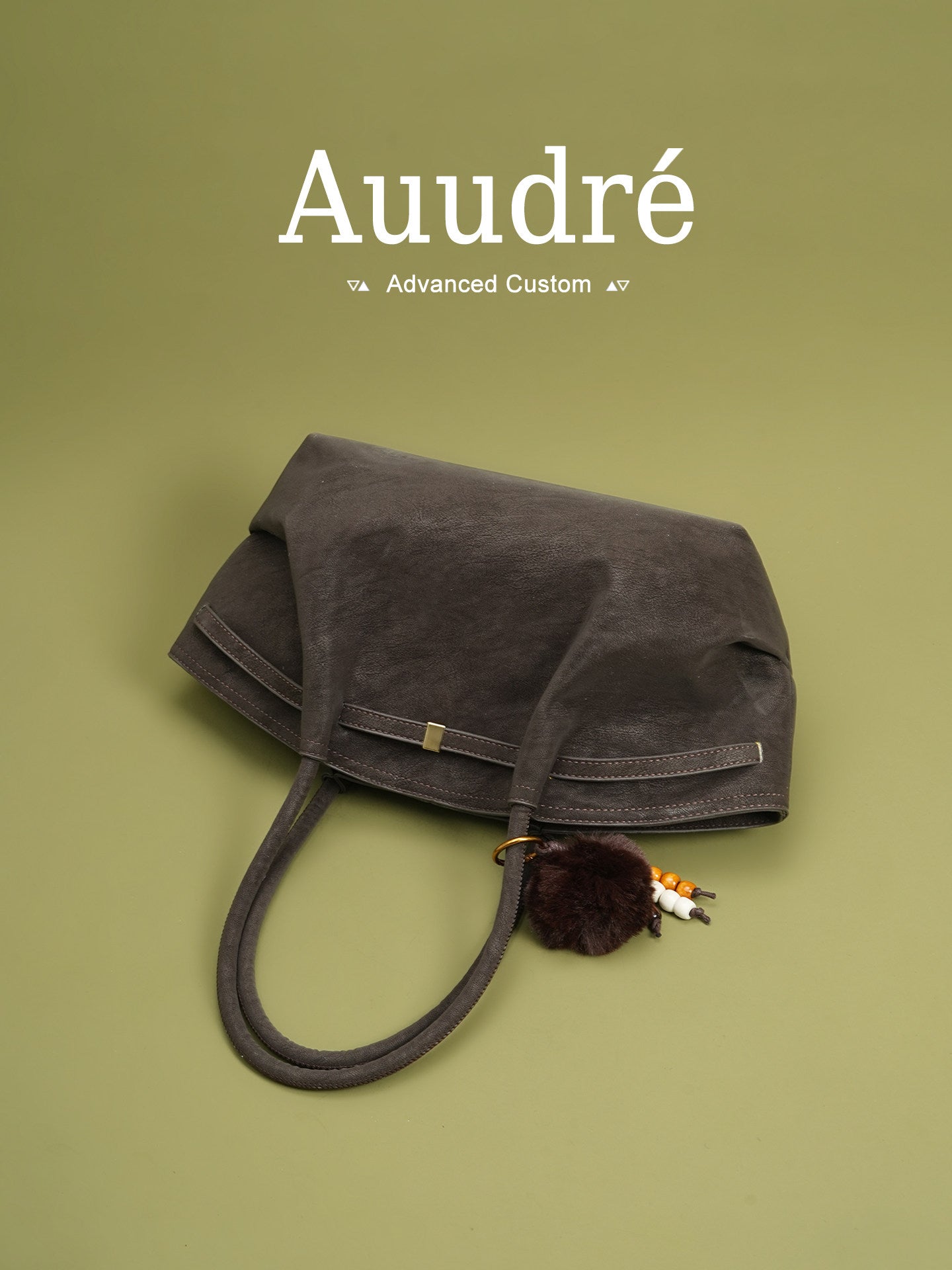 Walnut Tote — Grained