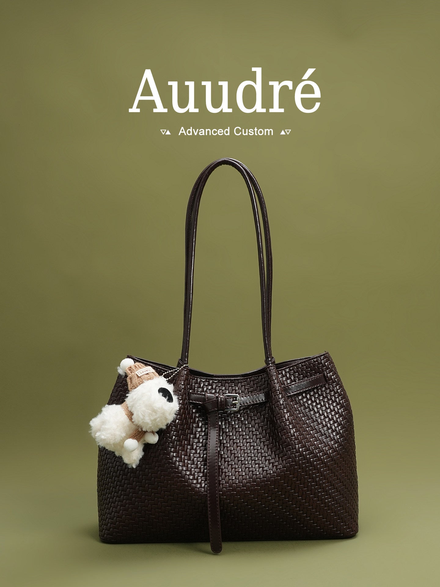 Acorn Woven Tote