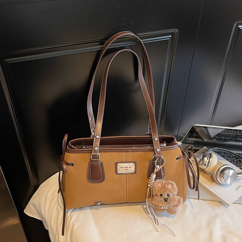 Camden Vintage Contrast-Stitch Tote Bag