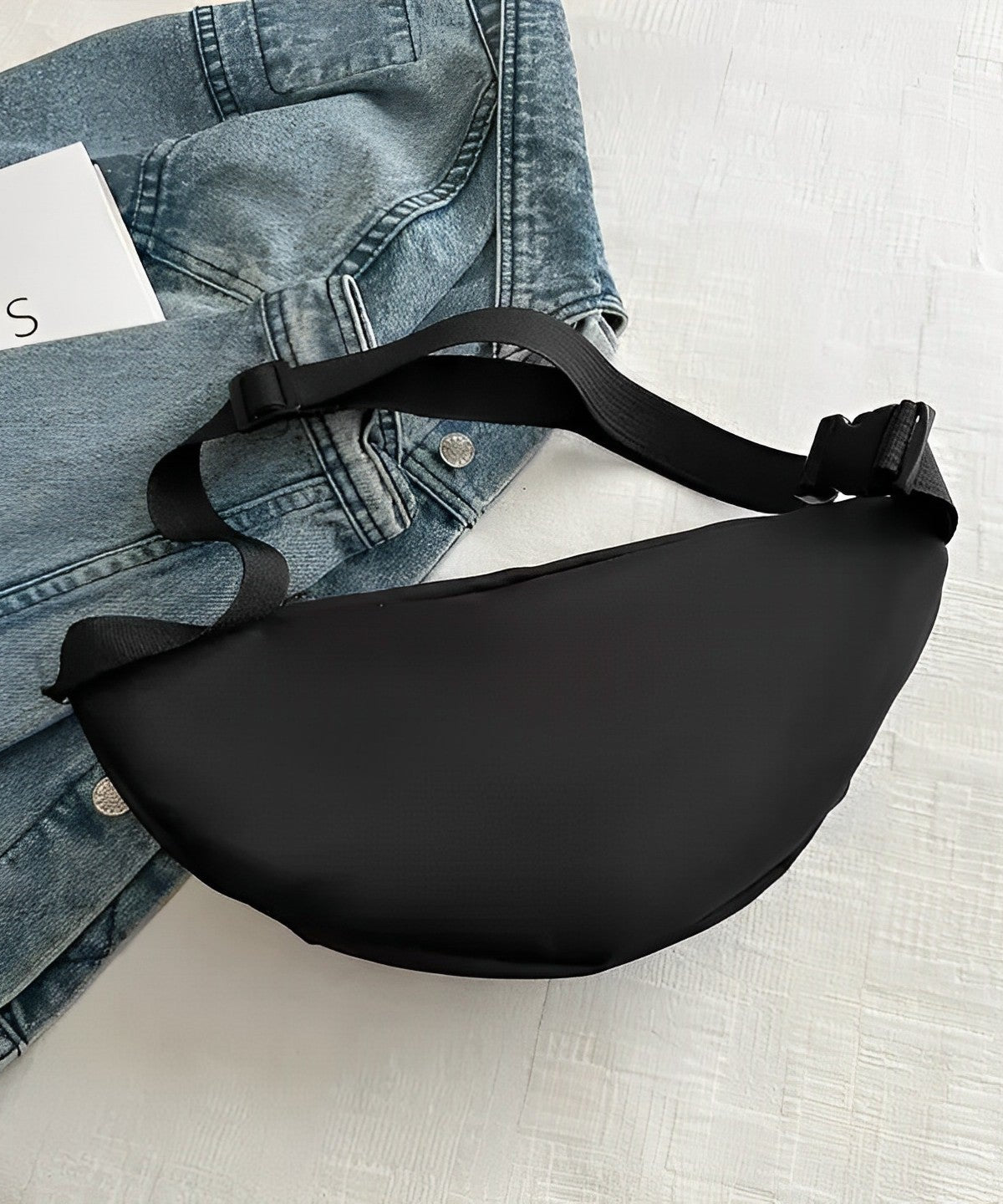 Jauda Crossbody Belt Bag