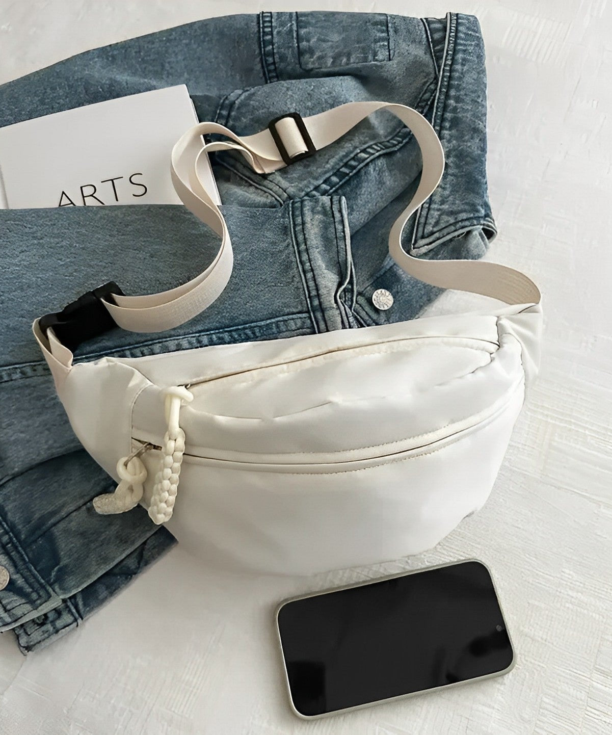 Jauda Crossbody Belt Bag