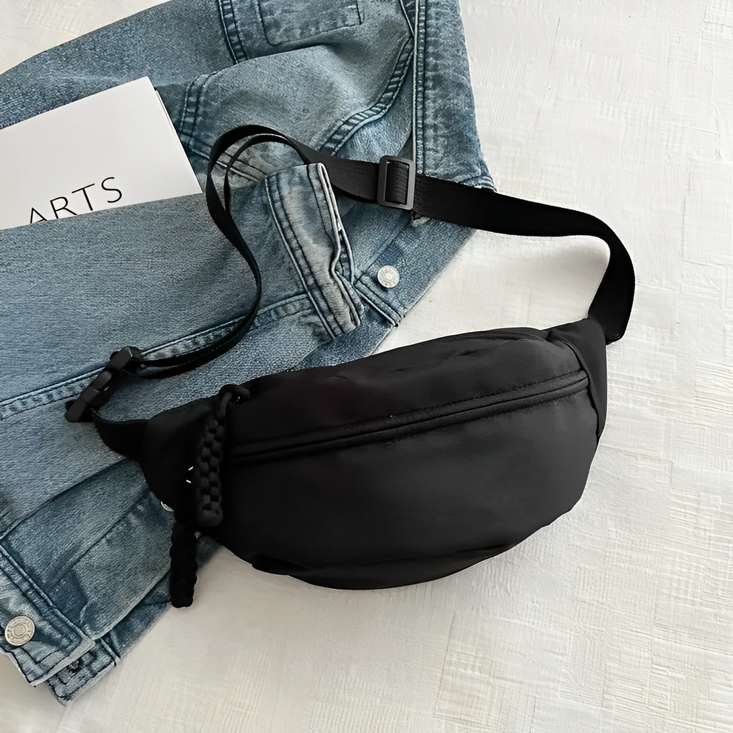 Jauda Crossbody Belt Bag