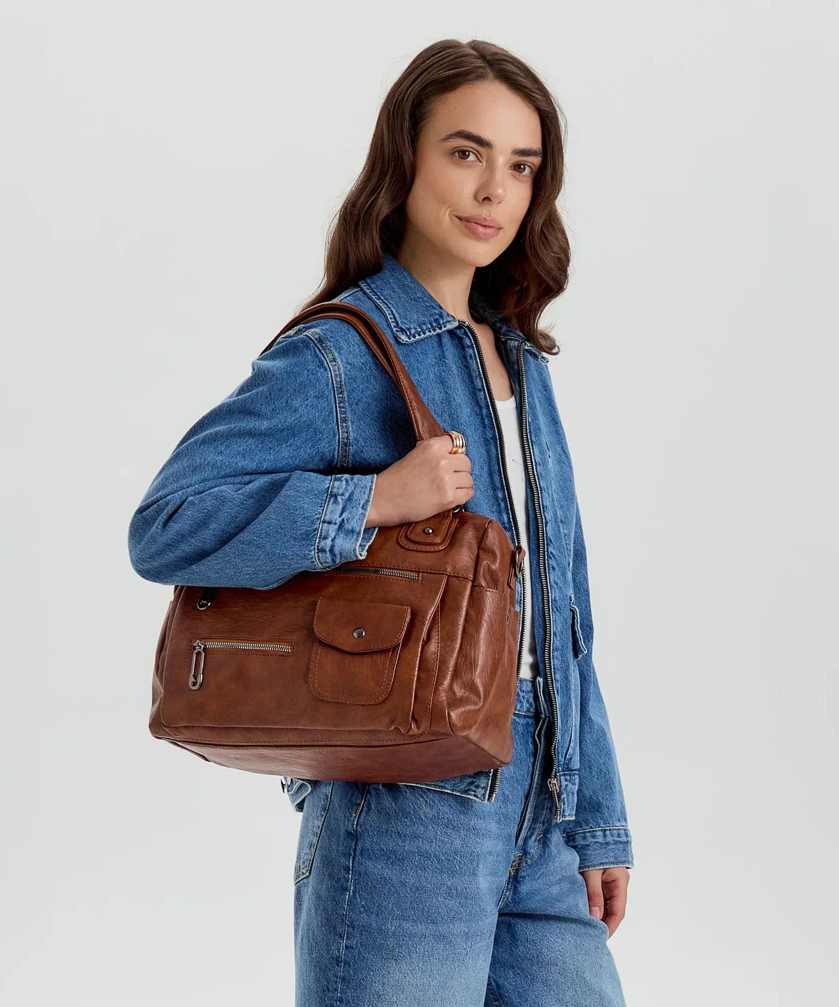 Vanéa Vegan Leather Crossbody Bag
