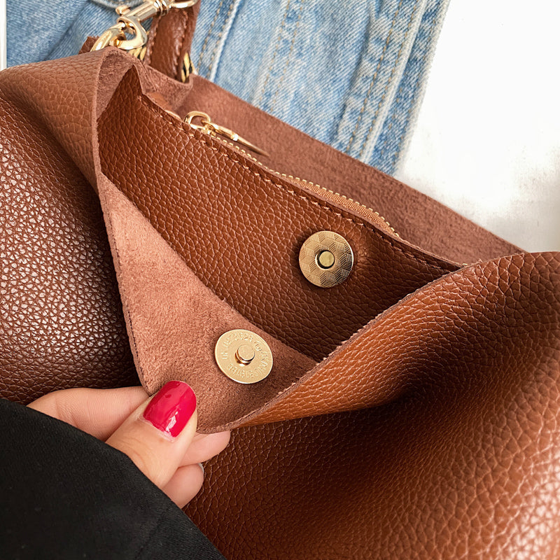Léonore Vegan Leather Crossbody Bucket Bag