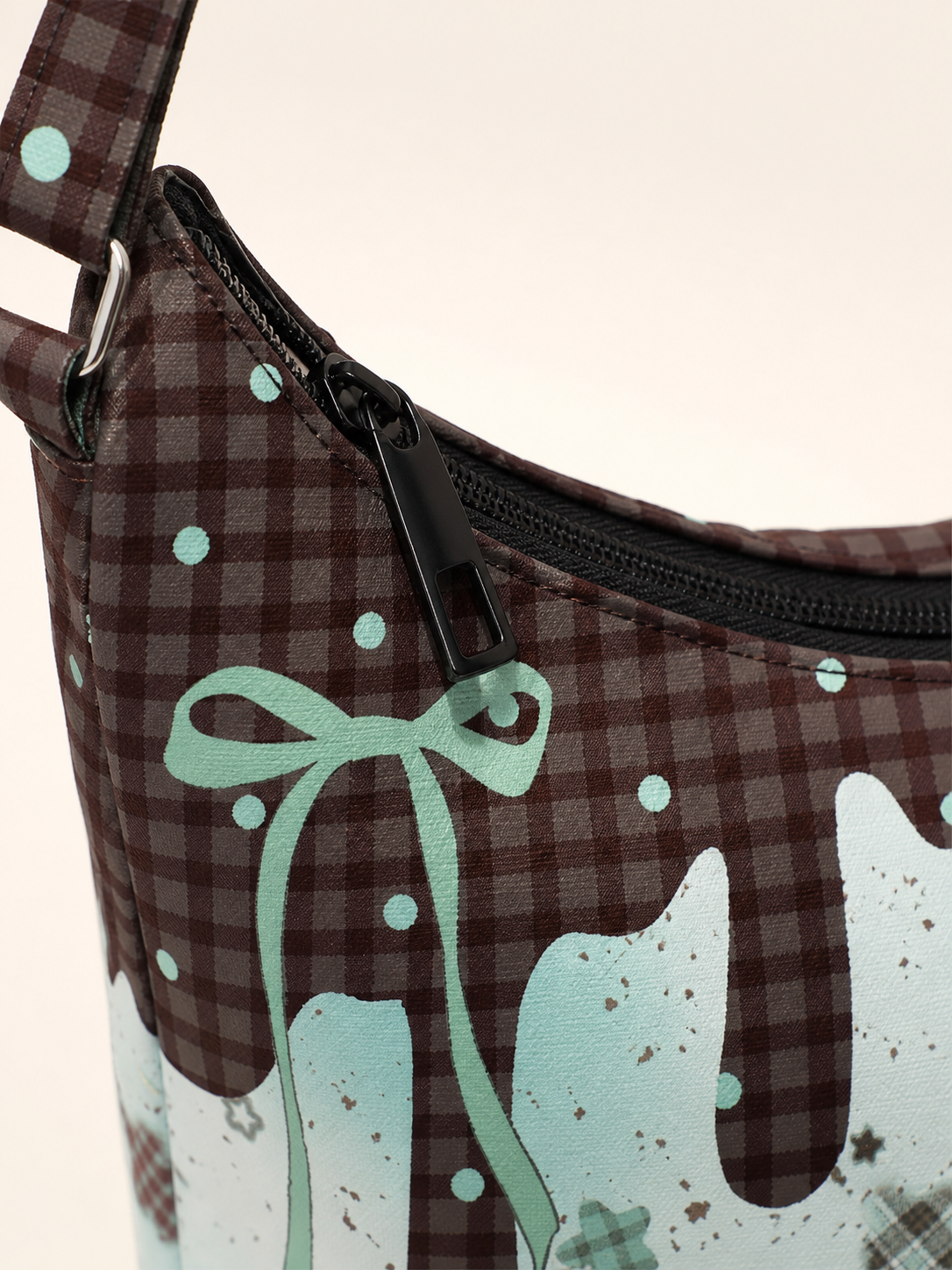 Calico Cat Canvas Crossbody Bag — zipper detail