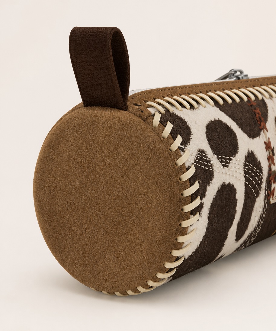 Cow Marble Canvas Round Pencil Case — end-cap detail