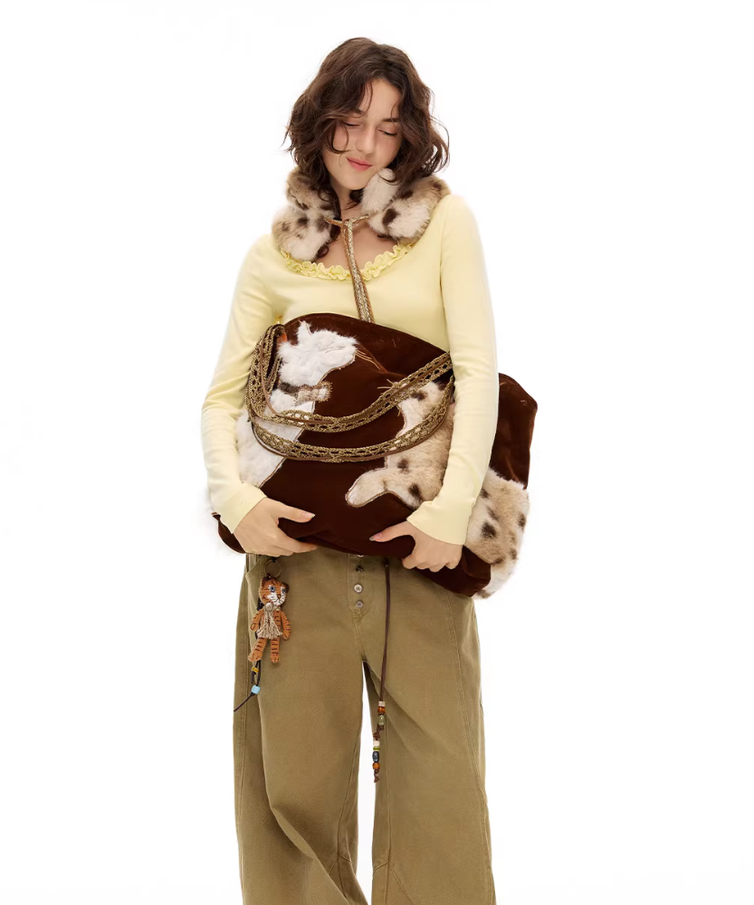 Élanora Faux Fur Cat Bag