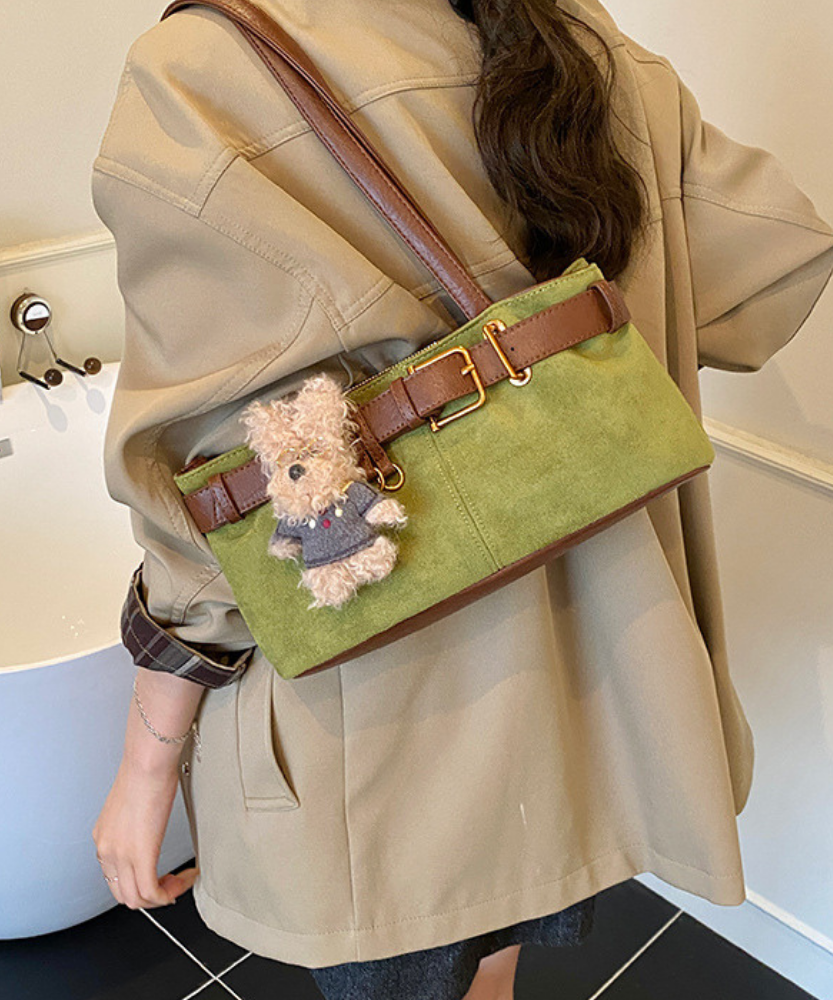 Lunéa Cat Charm Shoulder Bag