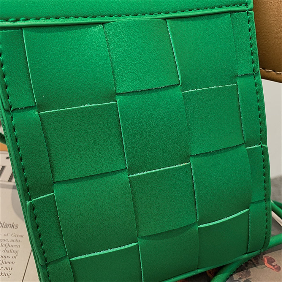 Calicé Crossbody Phone Bag