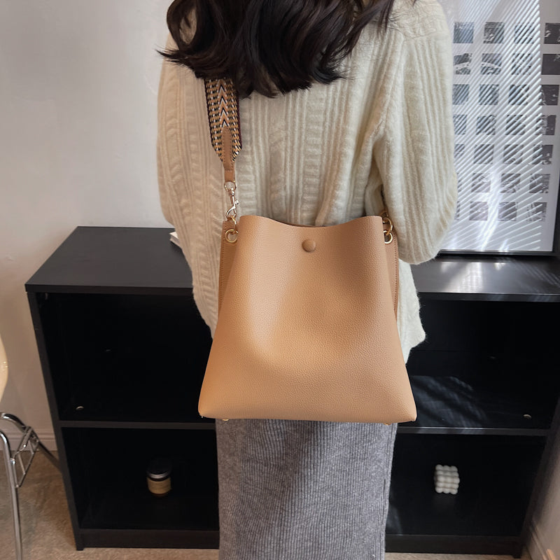 Léonore Vegan Leather Crossbody Bucket Bag