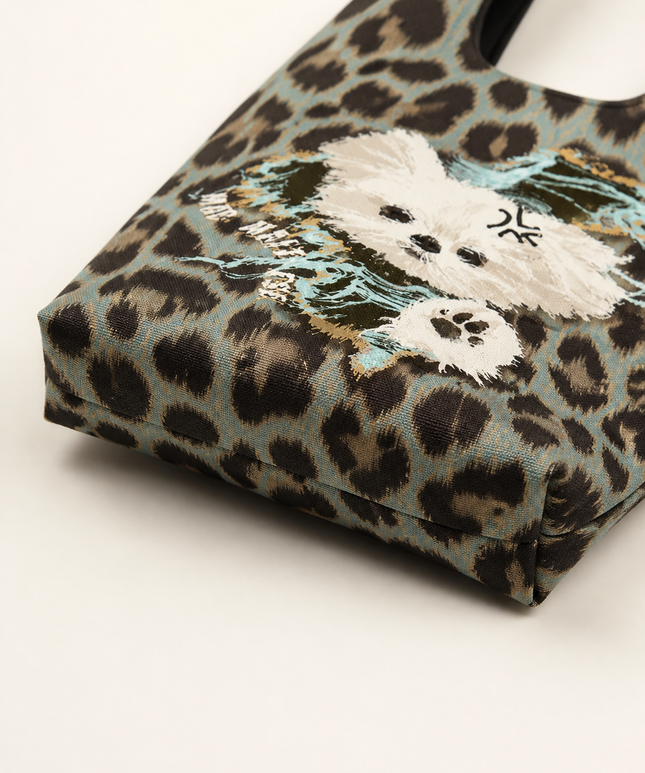 Knockout Canvas Shoulder Bag — base detail