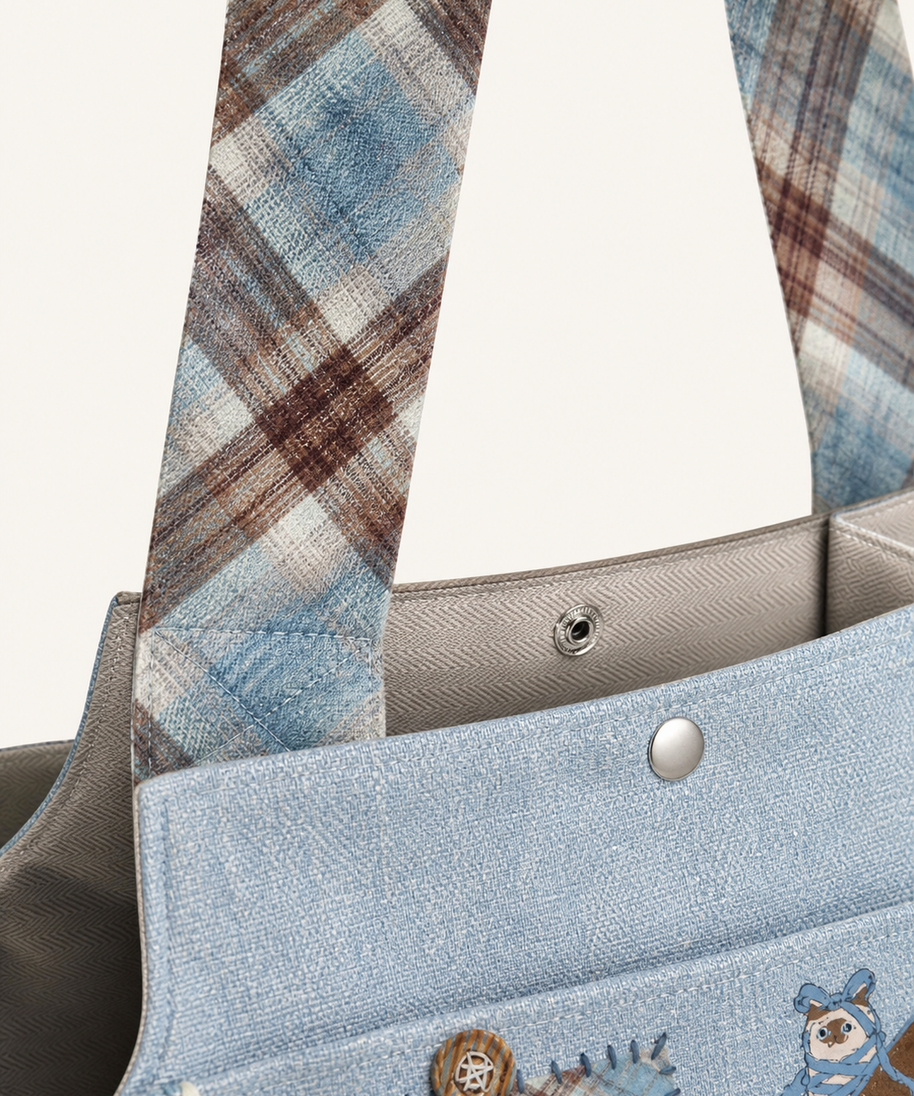 Siamese Corner Canvas Pet Carrier — strap detail